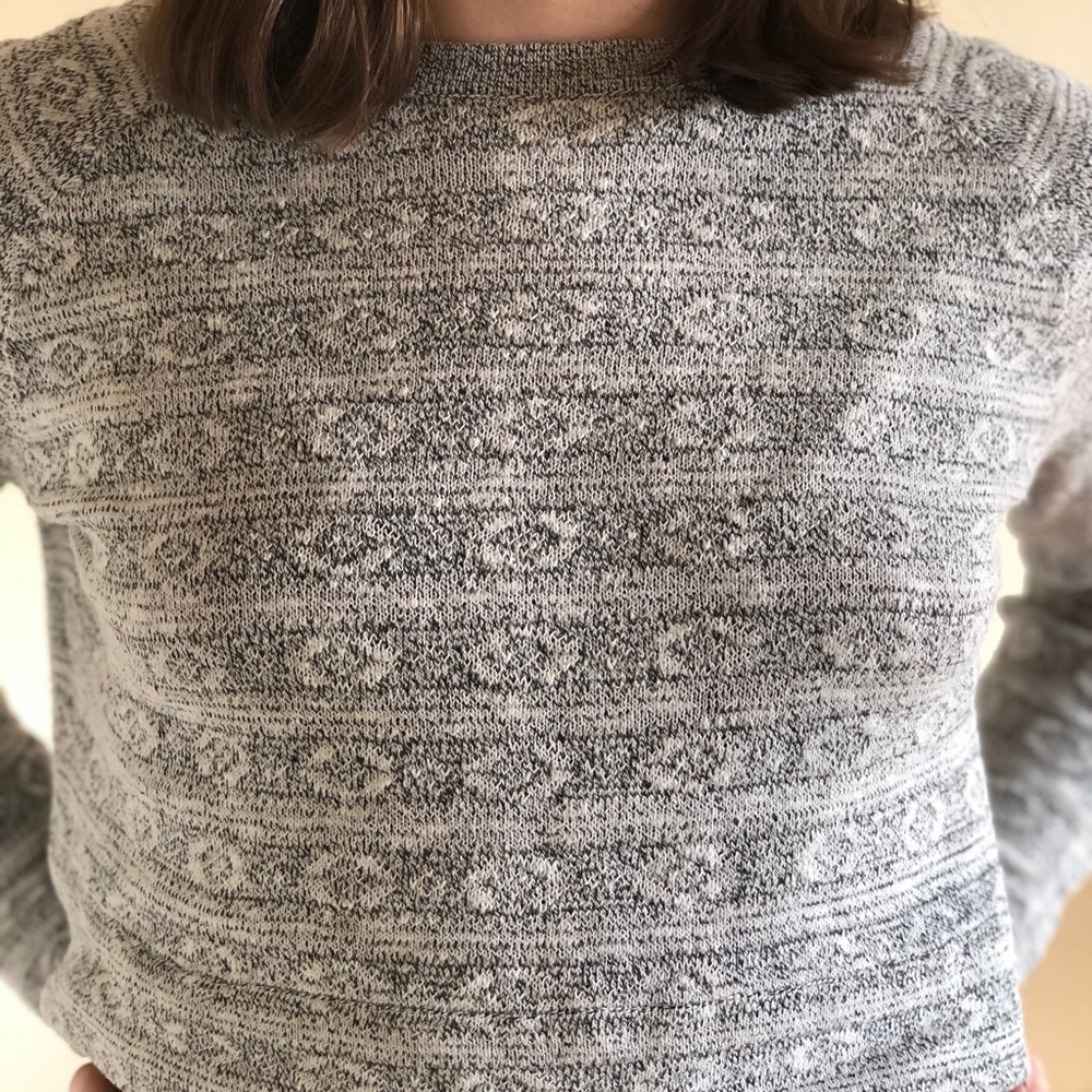 Cropped Gray/White Staring At Stars Sweater